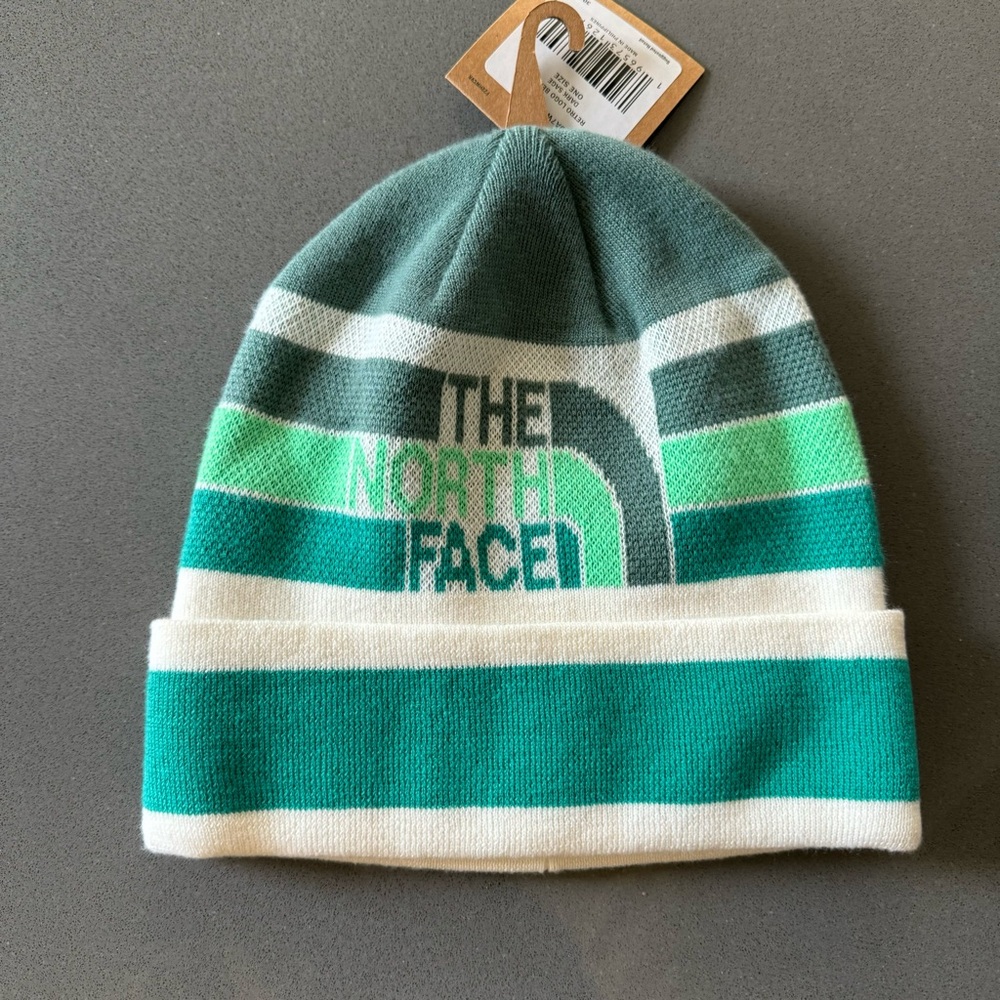 NWT The North Face Beanie